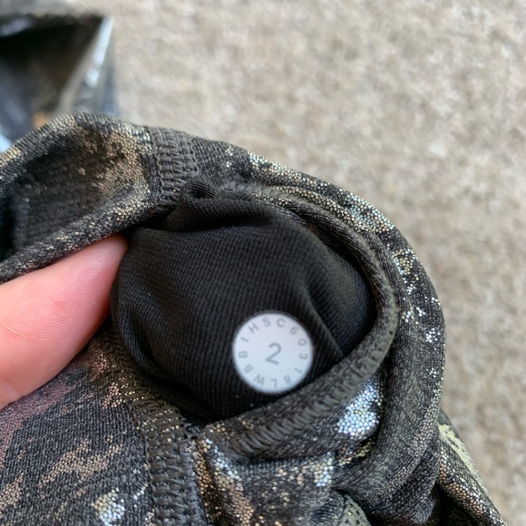 NWOT LULULEMON Wunder Under Size 2 - Picture 3 of 3